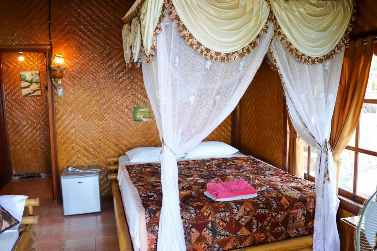 Eka Purnama Cottages Амед Екстер'єр фото