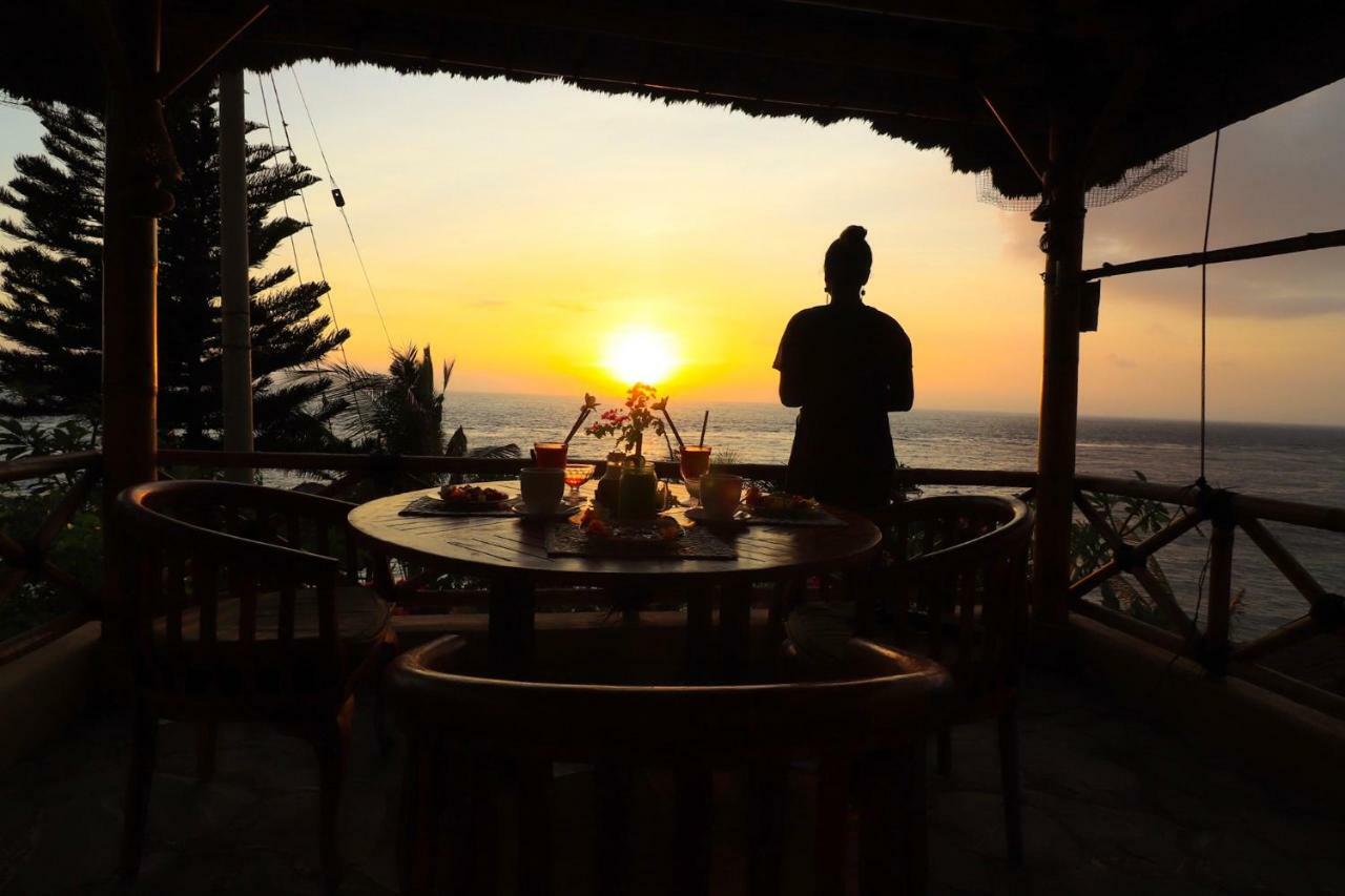 Eka Purnama Cottages Амед Екстер'єр фото