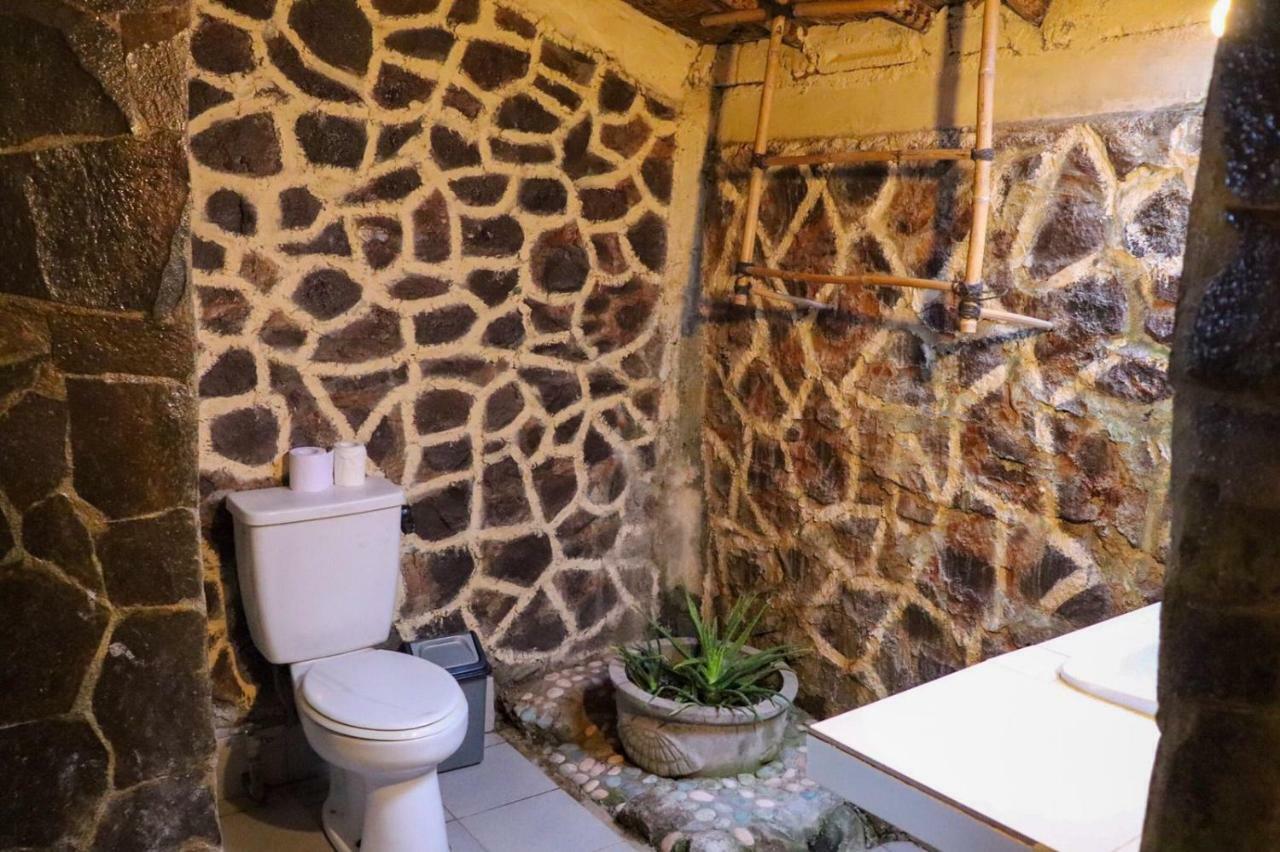 Eka Purnama Cottages Амед Екстер'єр фото