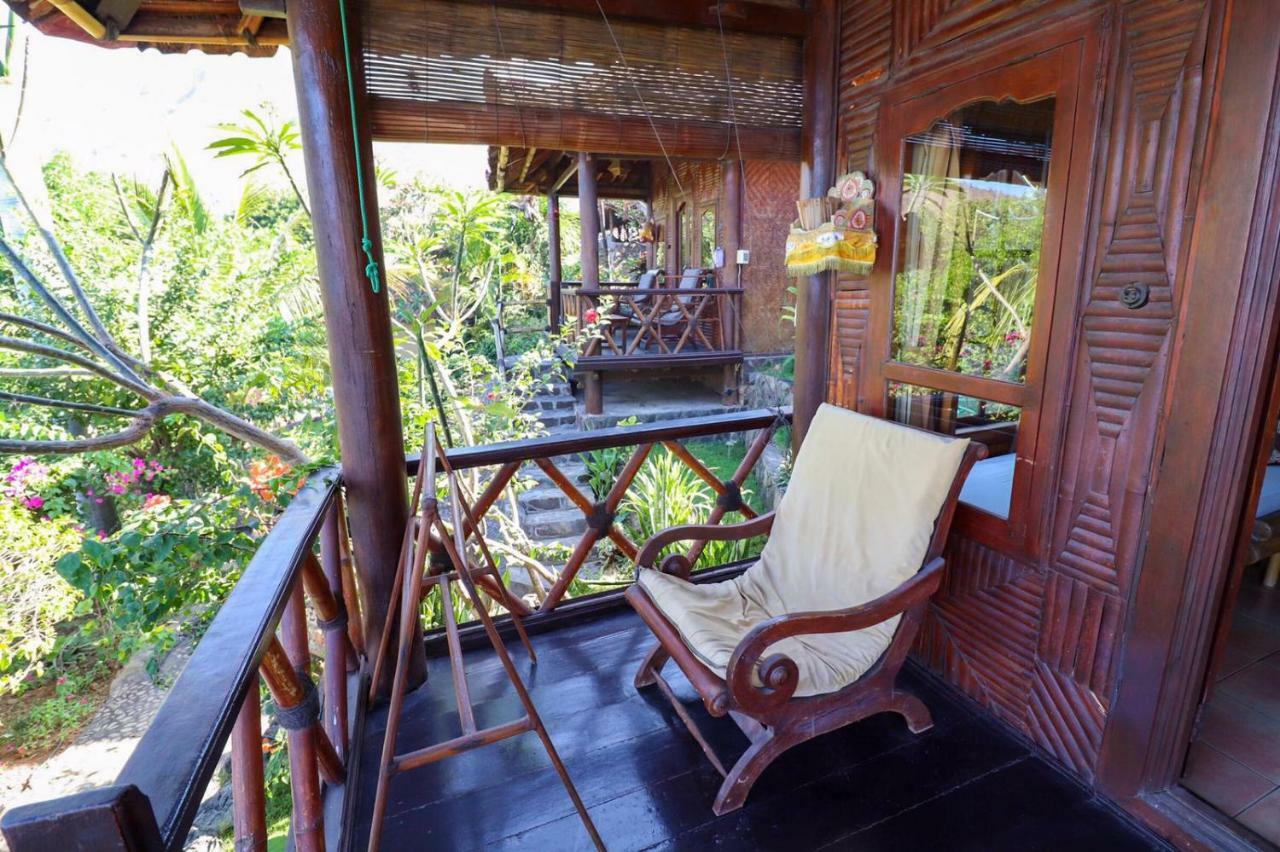 Eka Purnama Cottages Амед Екстер'єр фото